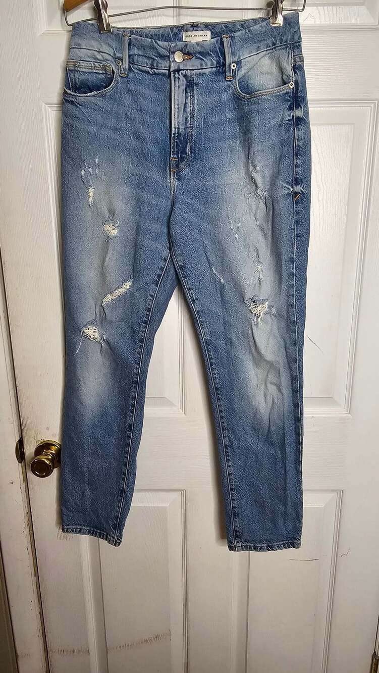 Women's Good American Good Classic High-Rise Distressed Straight Leg size 4
